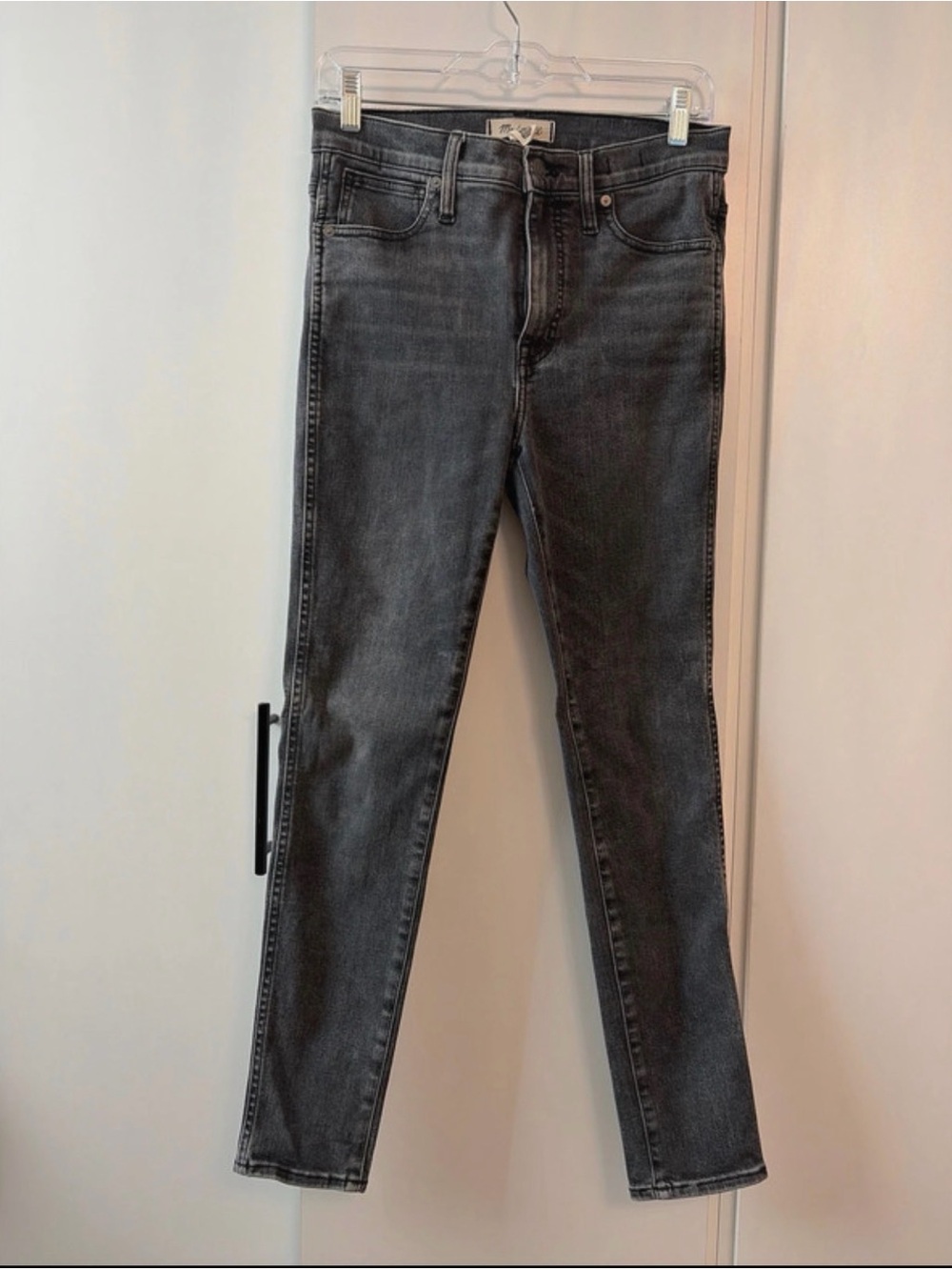 Madewell Skinny Jeans in Washed Charcoal